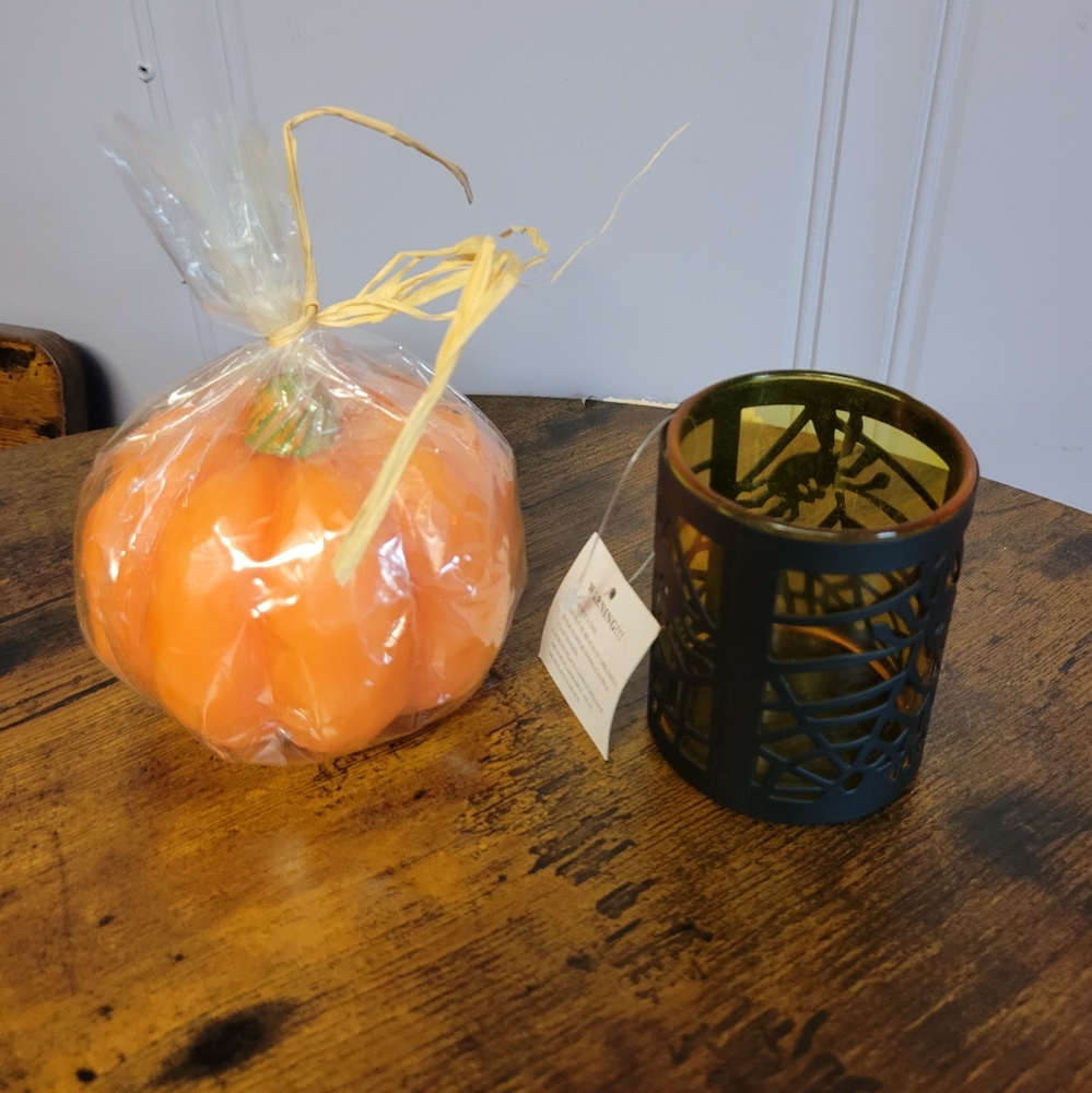 Halloween items, metal/glass spider candle holder & pumkin candle